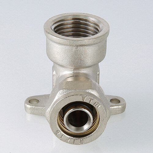 Угольник 90 градусов VALTEC VTm.354 ВР 1/2" DN 16x15 PN 10 с креплением латунный никелированный