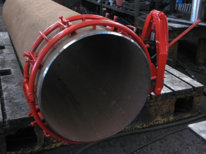 Центратор звенный наружный ЦНГ-О-72 720 облегченный с гидродомкратом