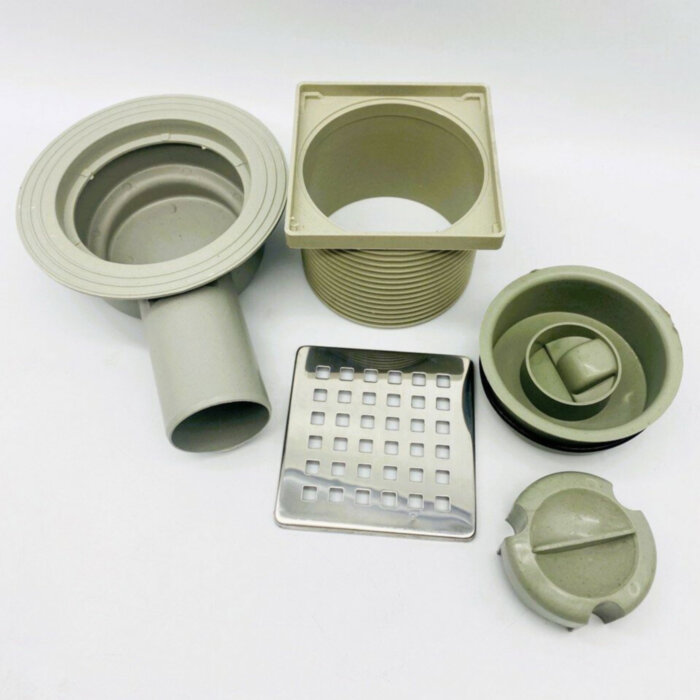 Трап горизонтальный VALFEX VF.041.050K.100.01 Ду 50 регулируемый с решеткой из нерж.стали